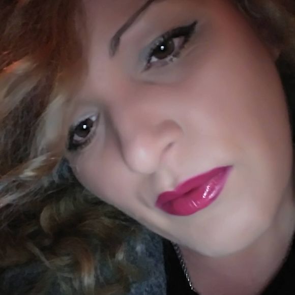 Meet your Posher, Lily - Picture 1 of 1